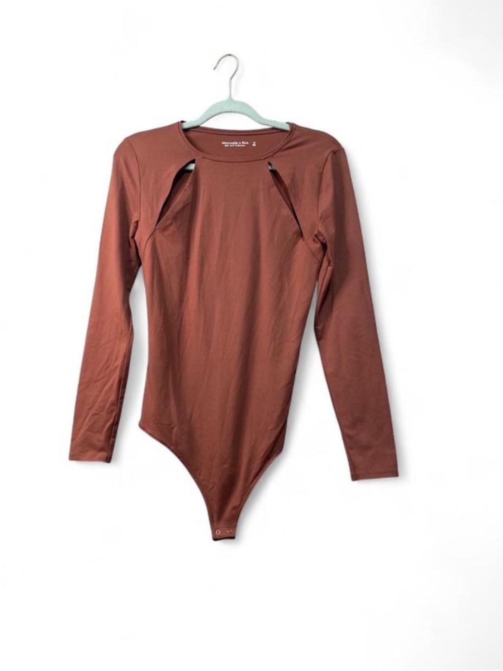 Abercrombie & Fitch Soft A&F Collection Cutout Long Sleeve Bodysuit M